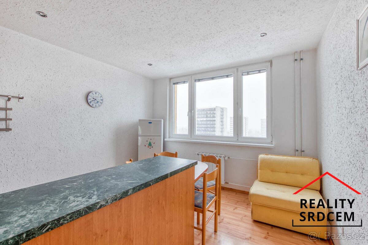 Pronájem družs. bytu 1+1/37m2 na ul. Flemingova, Karviná - H - 4