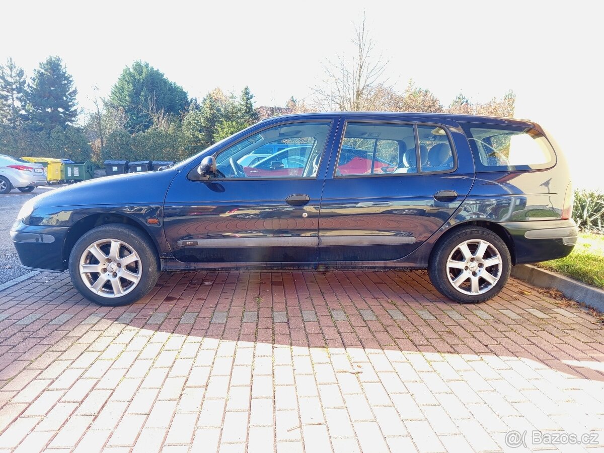 Renault Megane 1999, kombi - 4