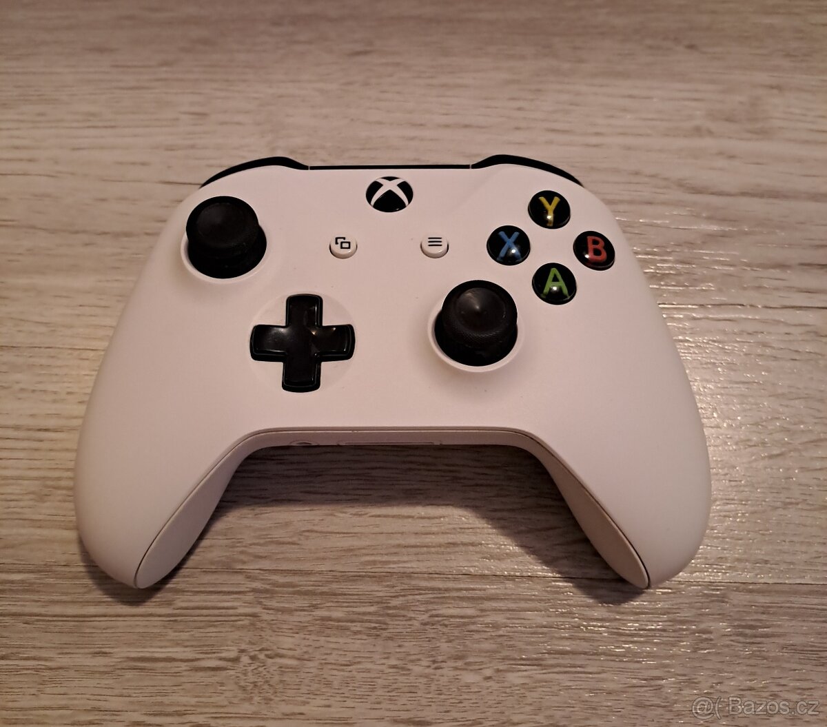 Xbox ONE S 1 TB + kinect - 4