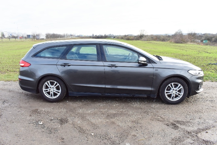 FORD MONDEO 2,0 TDCI, TITANIUM, TAŽNÉ, SERVISKA,TOP - 4