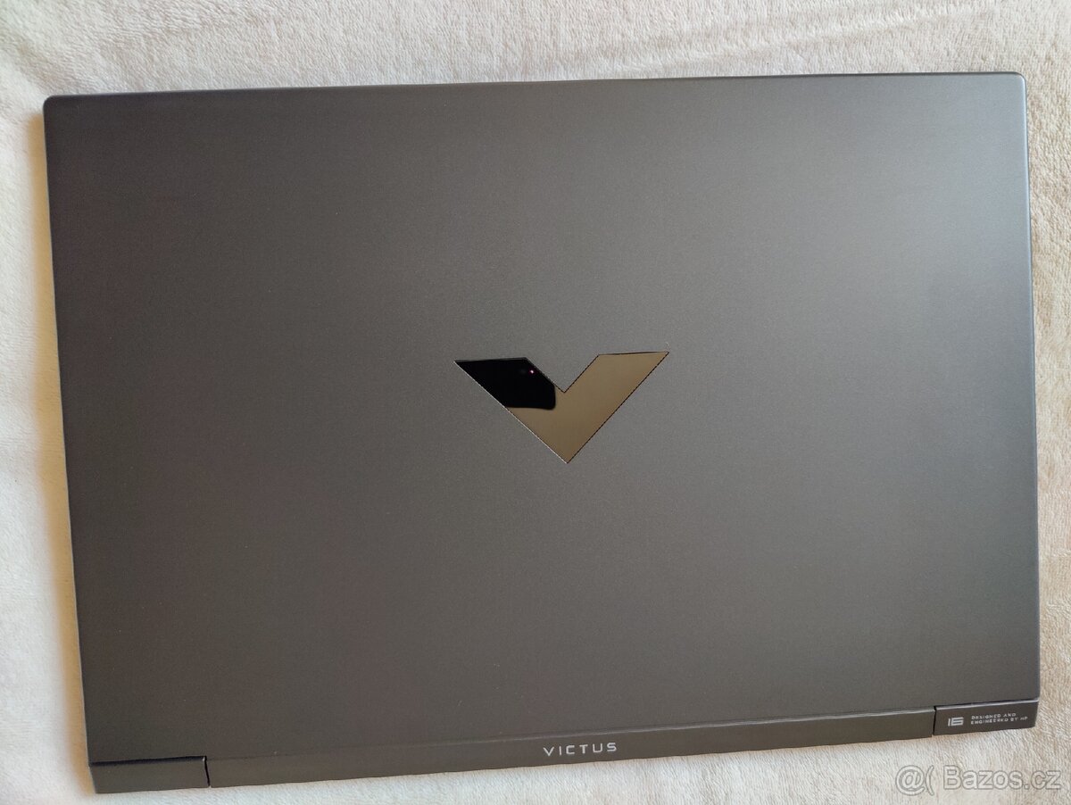 Herní notebook HP victus 16 z i7 14gen a RTX 4070 - 4