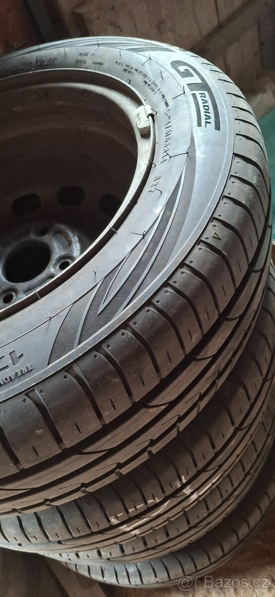 Letní pneumatiky s plechovýmy disky - 4
