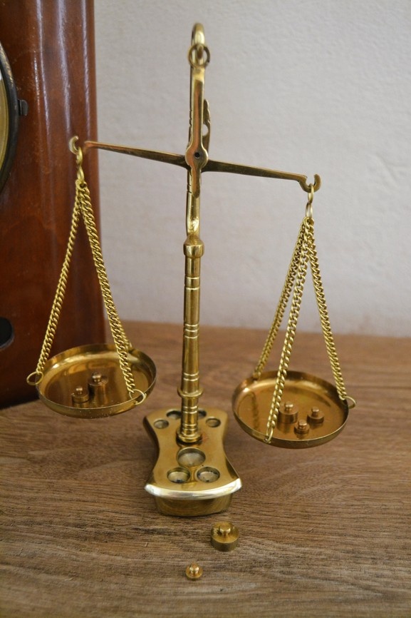 Mosazná váha se závažím - 4