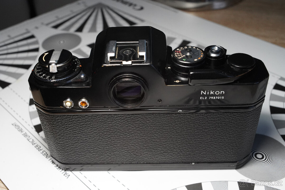 Nikon Nikomat EL2 - 4