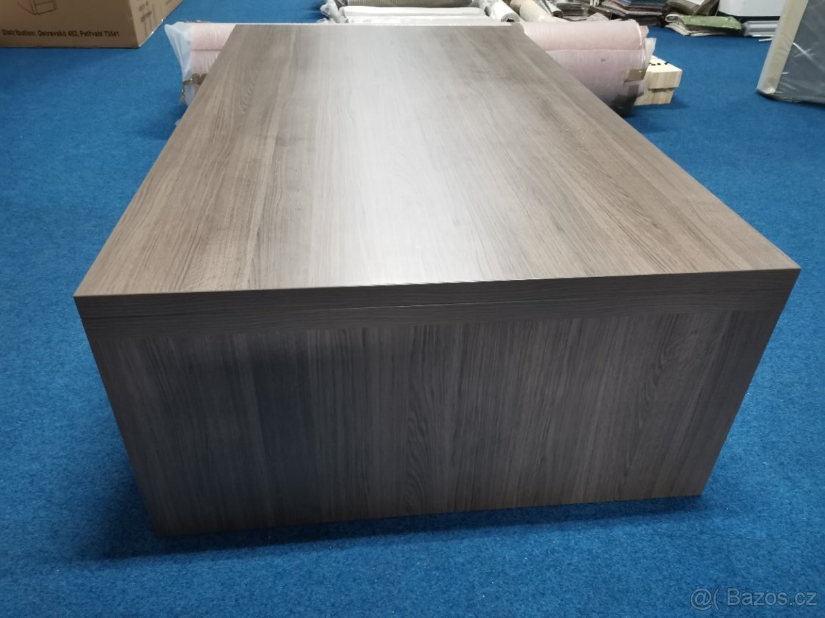 STŮL MASÍV - 4