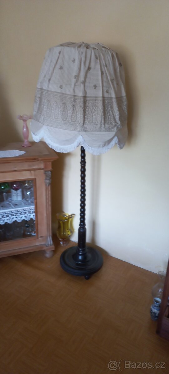 Stojací lampa - 4