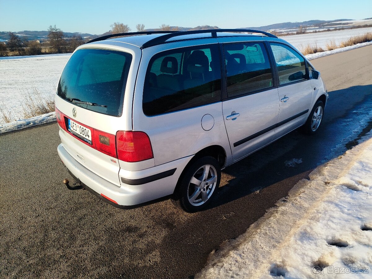 VW Sharan 1.9 tdi 7 mist nová stk - 4