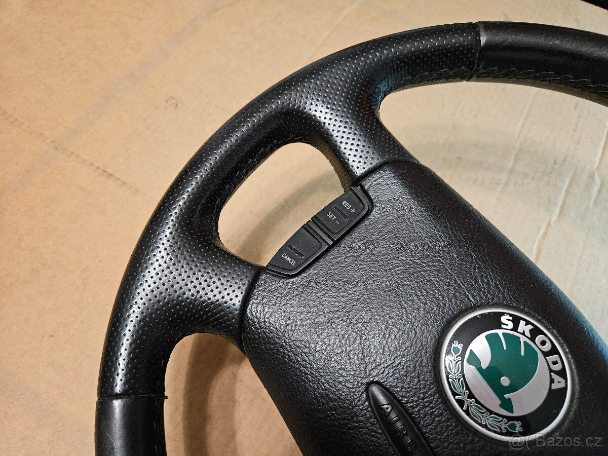 Škoda Octavia 1 Superb 1 multifunkční volant - 4