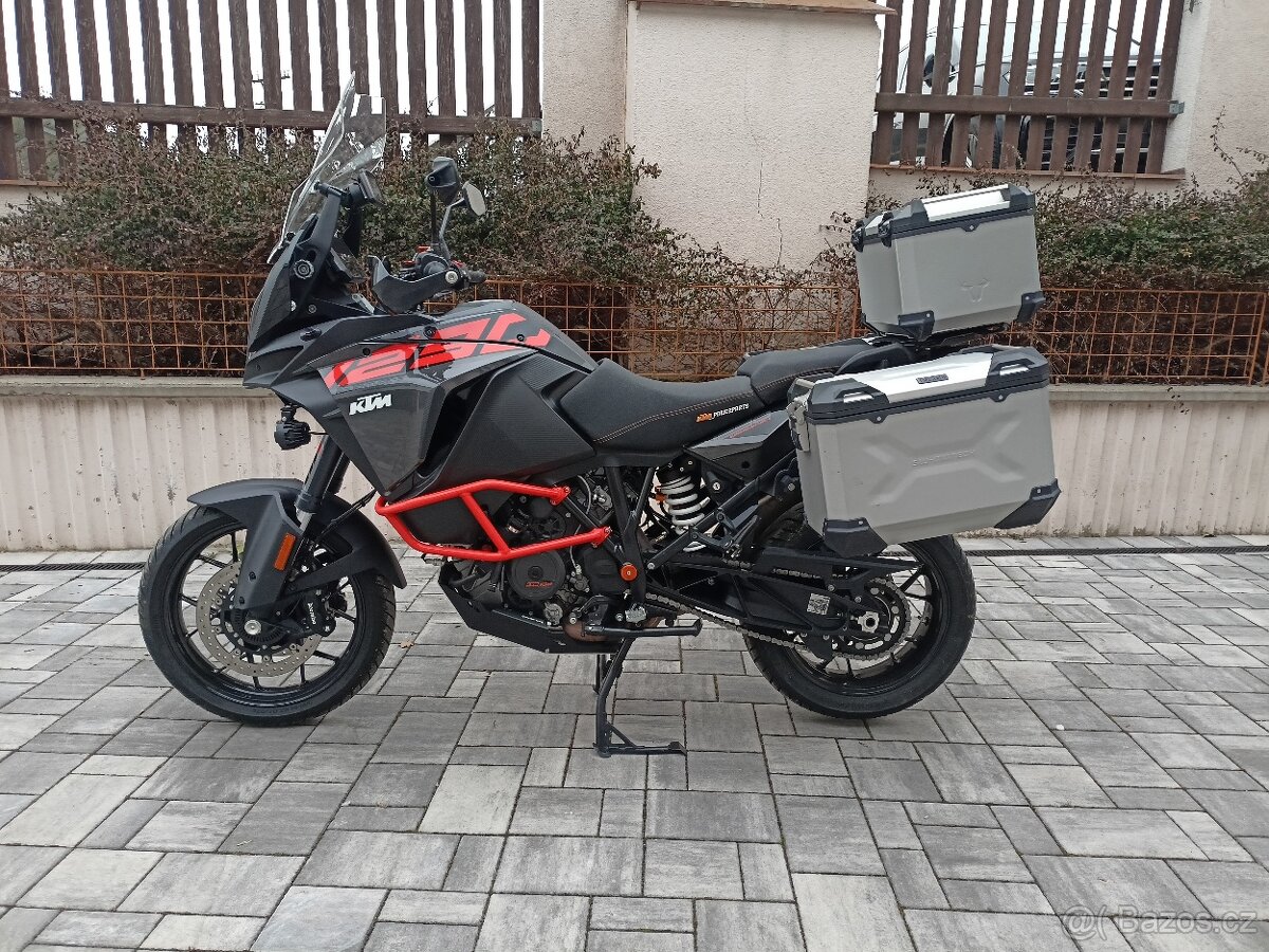 KTM 1290 super adventure - 4