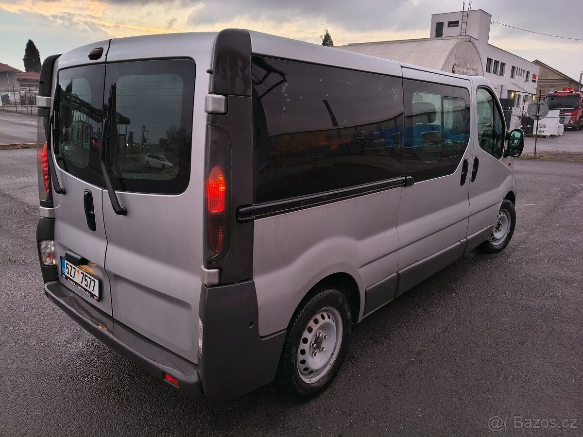 Nissan primastar - 4