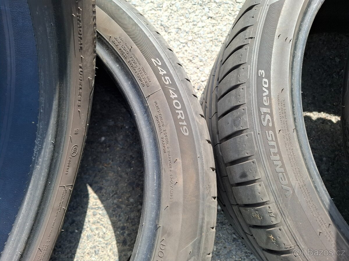 Zánovní pneu letní BMW r19 - 4