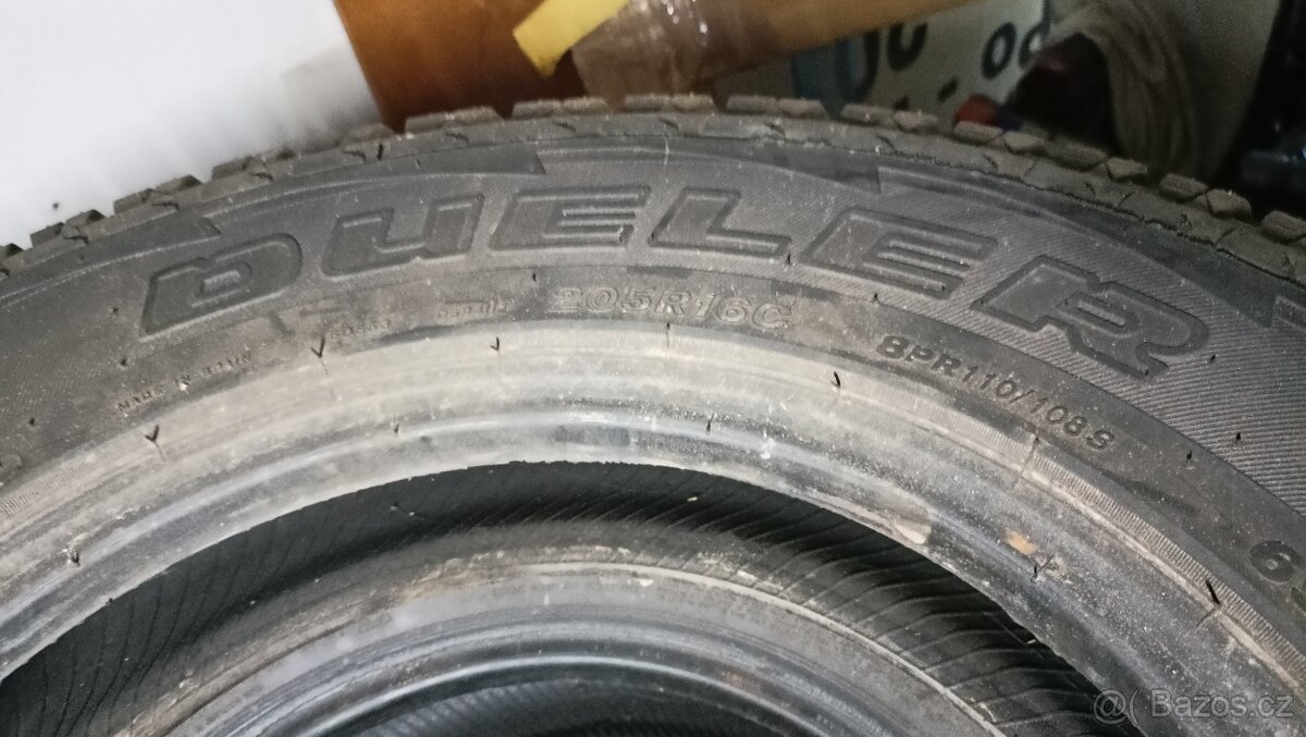 Pneu Bridgestone 205R16 C - 4