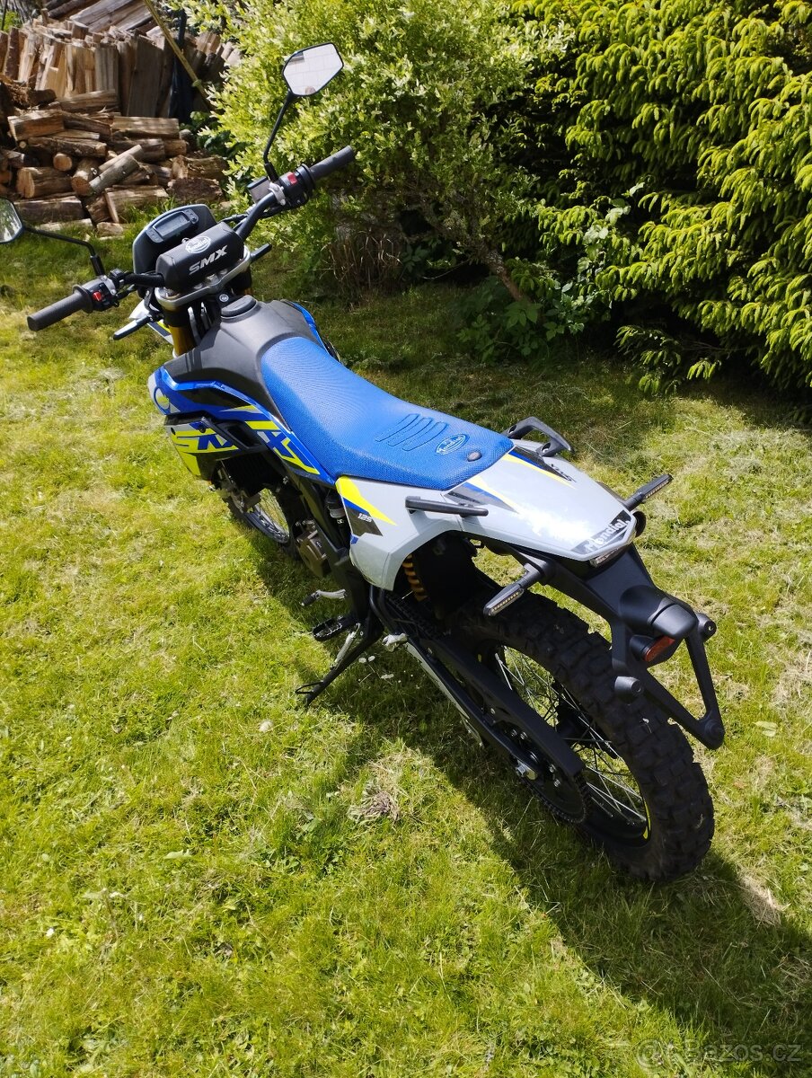 Mondial smx 125