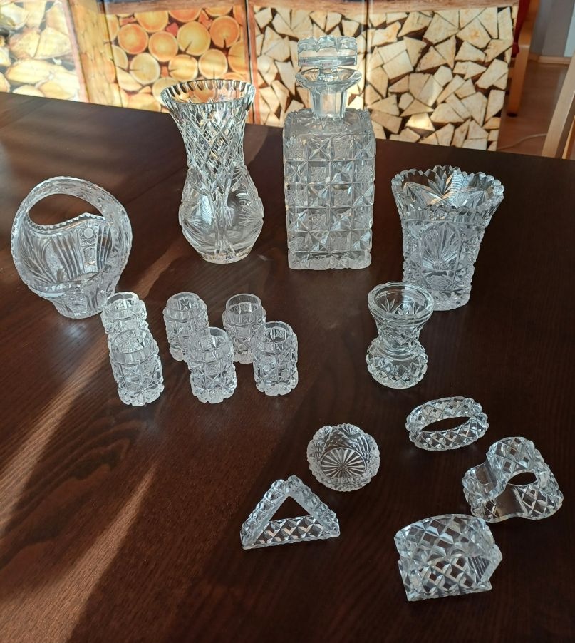 Broušené sklo-sada - 4