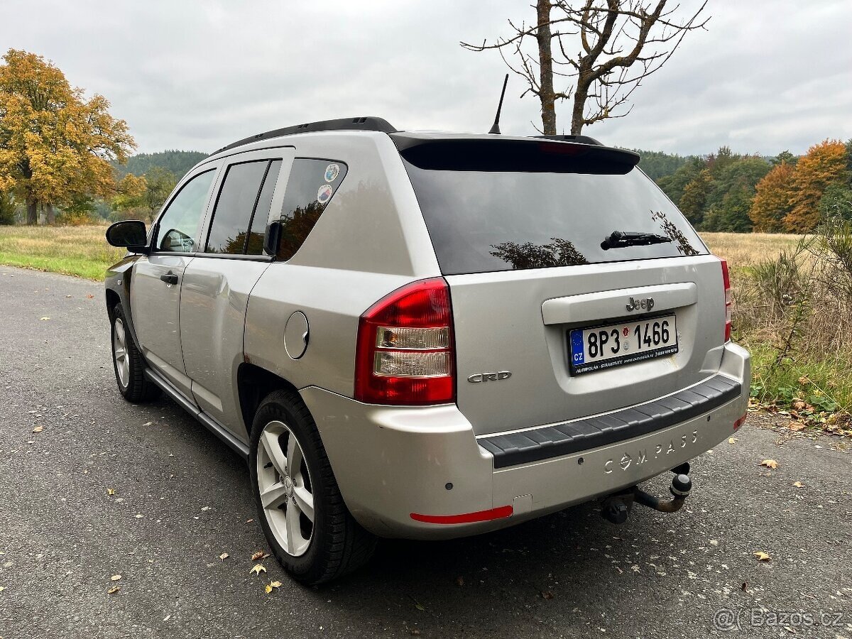 JEEP Compass 2.0 CRD 4x4 rok 2008, 212.000 km - 4