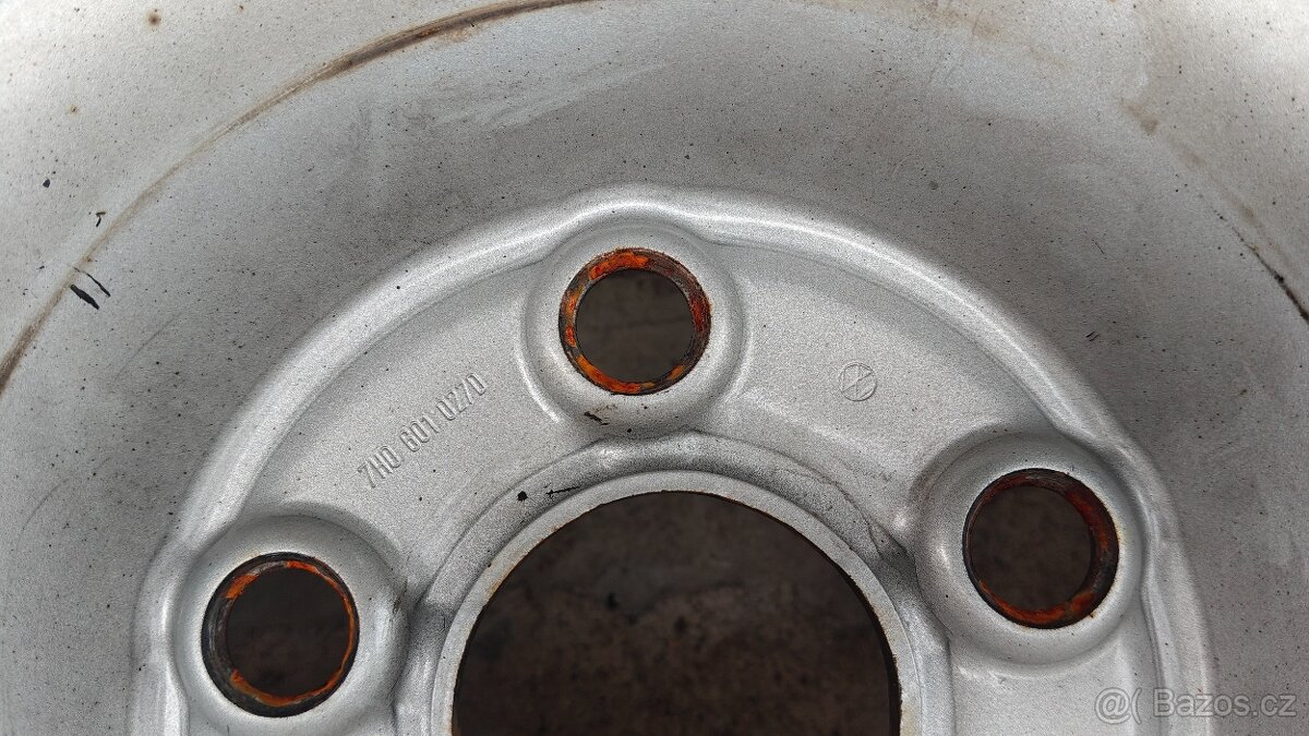 Sada plechových disků na VW T5/T6 na zimních pneu Semperit - 4