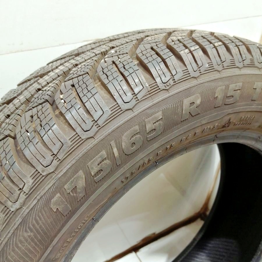 15" PNEU – 175/65/R15 – ZIMNÍ - značky SEMPERIT - 98% vzore - 4