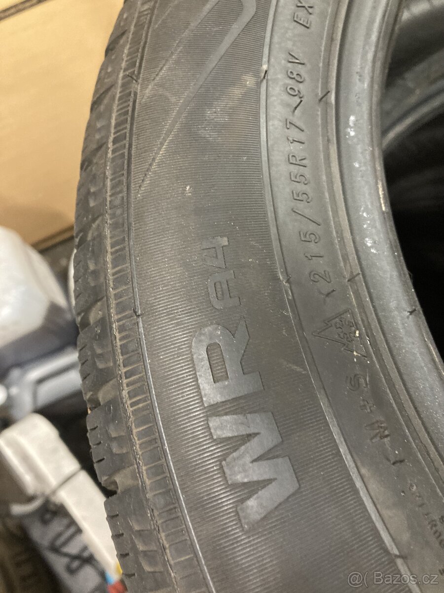 Zimni pneu 215/55 R17 nokian - 4