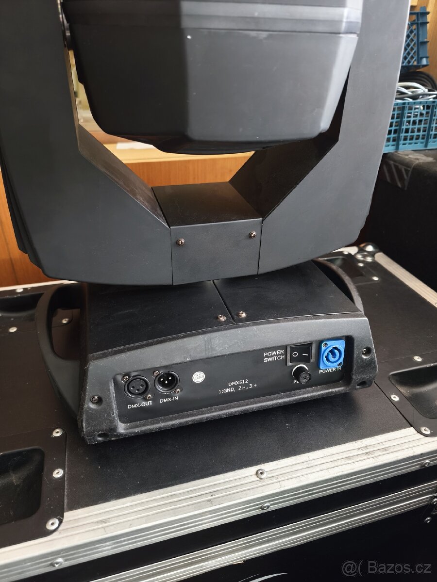 2x 15r 300w otočná spot hlava + case - 4