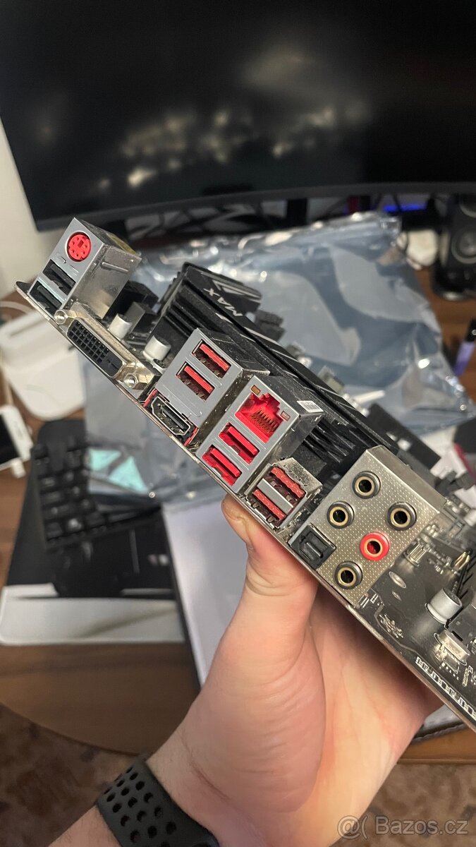 Zakladni deska MSI X470 Gaming Plus Max - 4