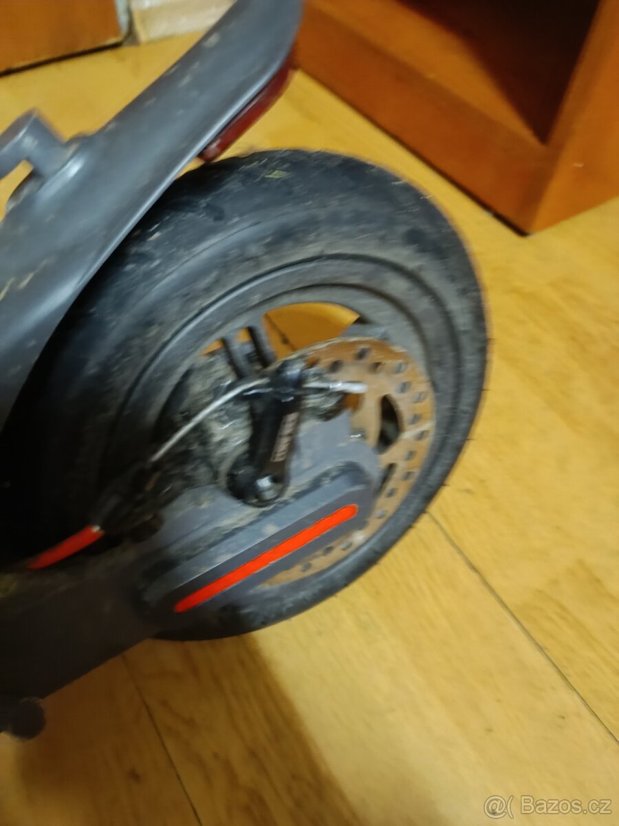 Elektrokoloběžka Ducati Evo Pro I - 4