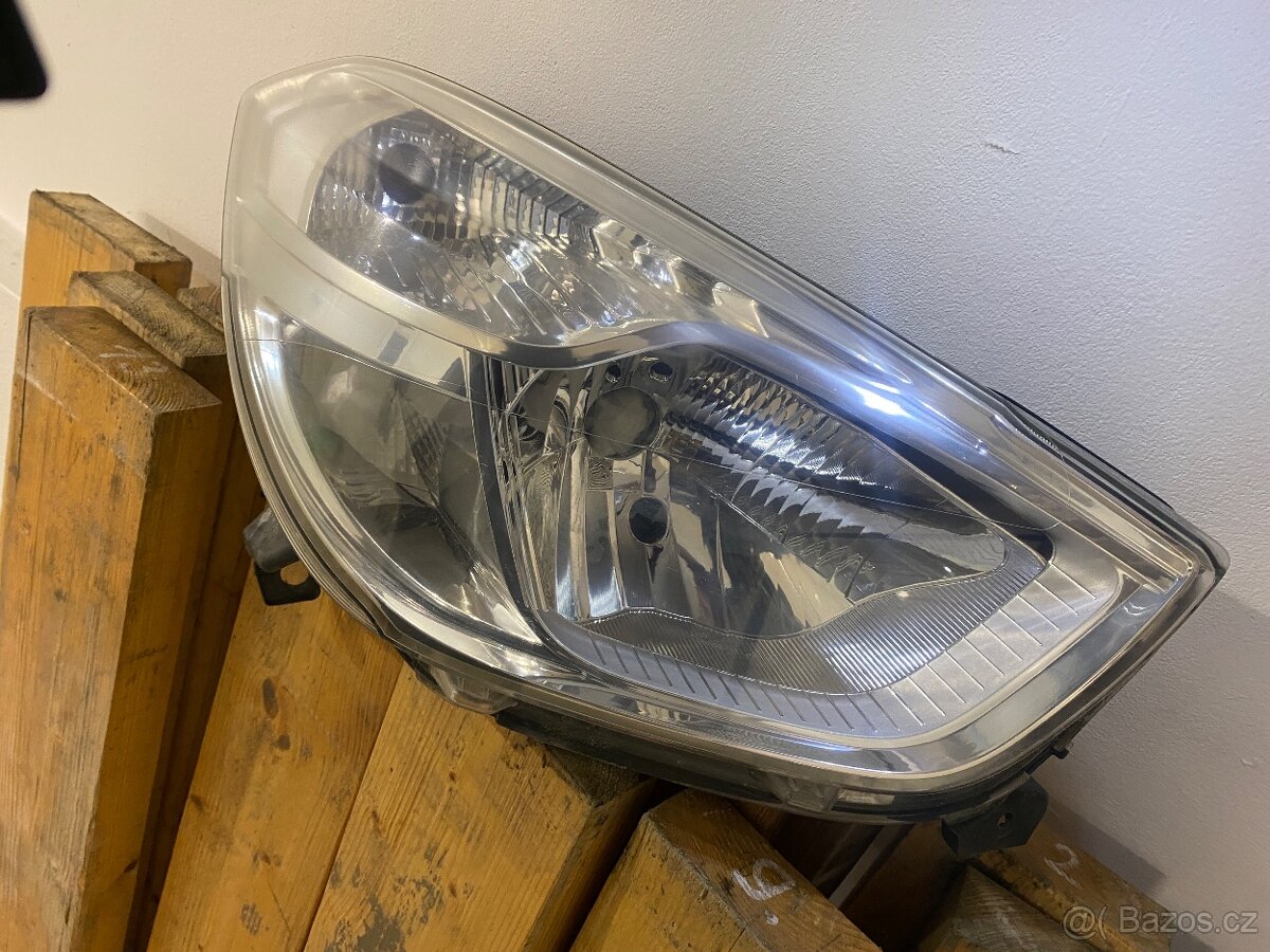 Přední světlomet Dacia Dokker 90007665 - 4