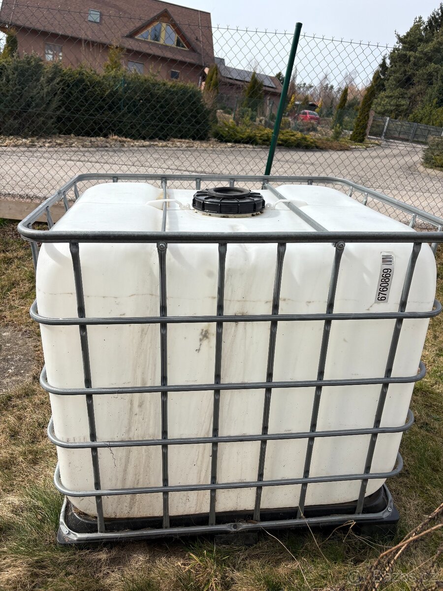 IBC kontejner na vodu - 1000 L - 4