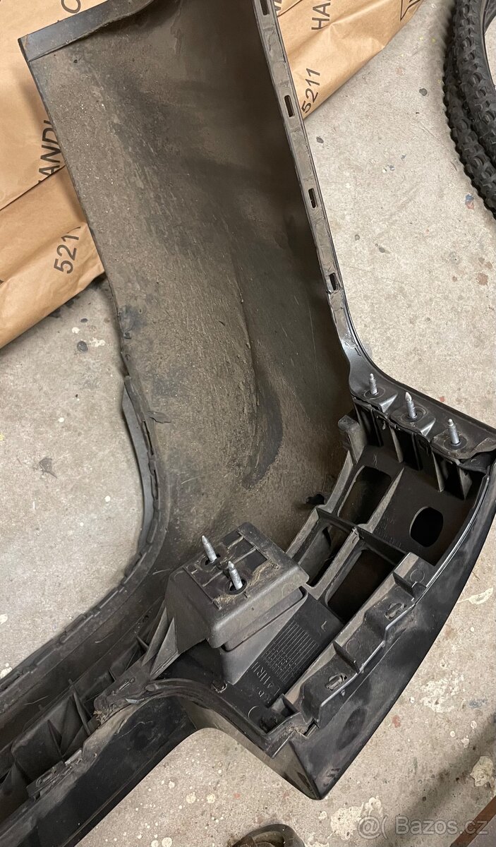 Seat Exeo zadní nárazník - 4