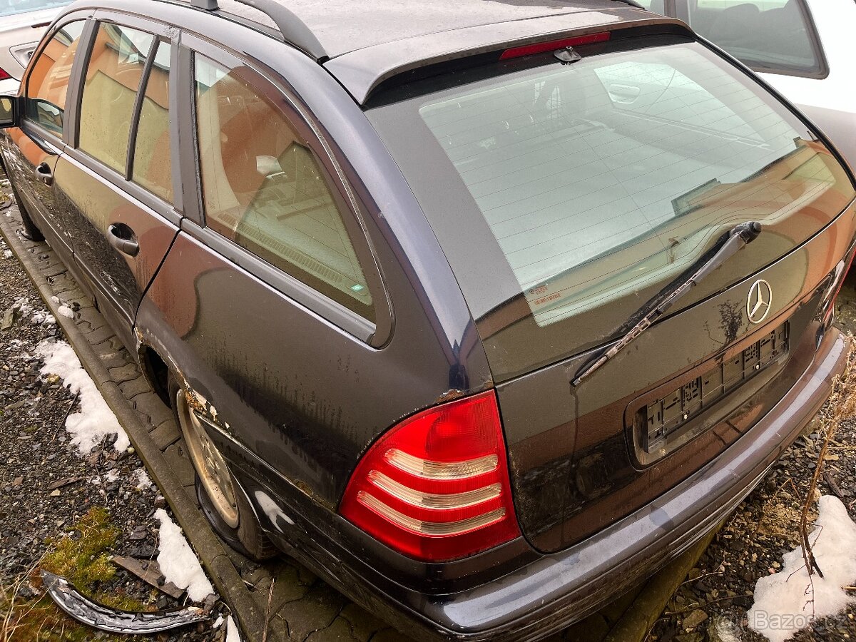 Mercedes-Benz W203 Kompressor - 4