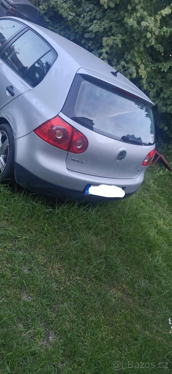 VW Golf 1,9tdi LA7W - 4