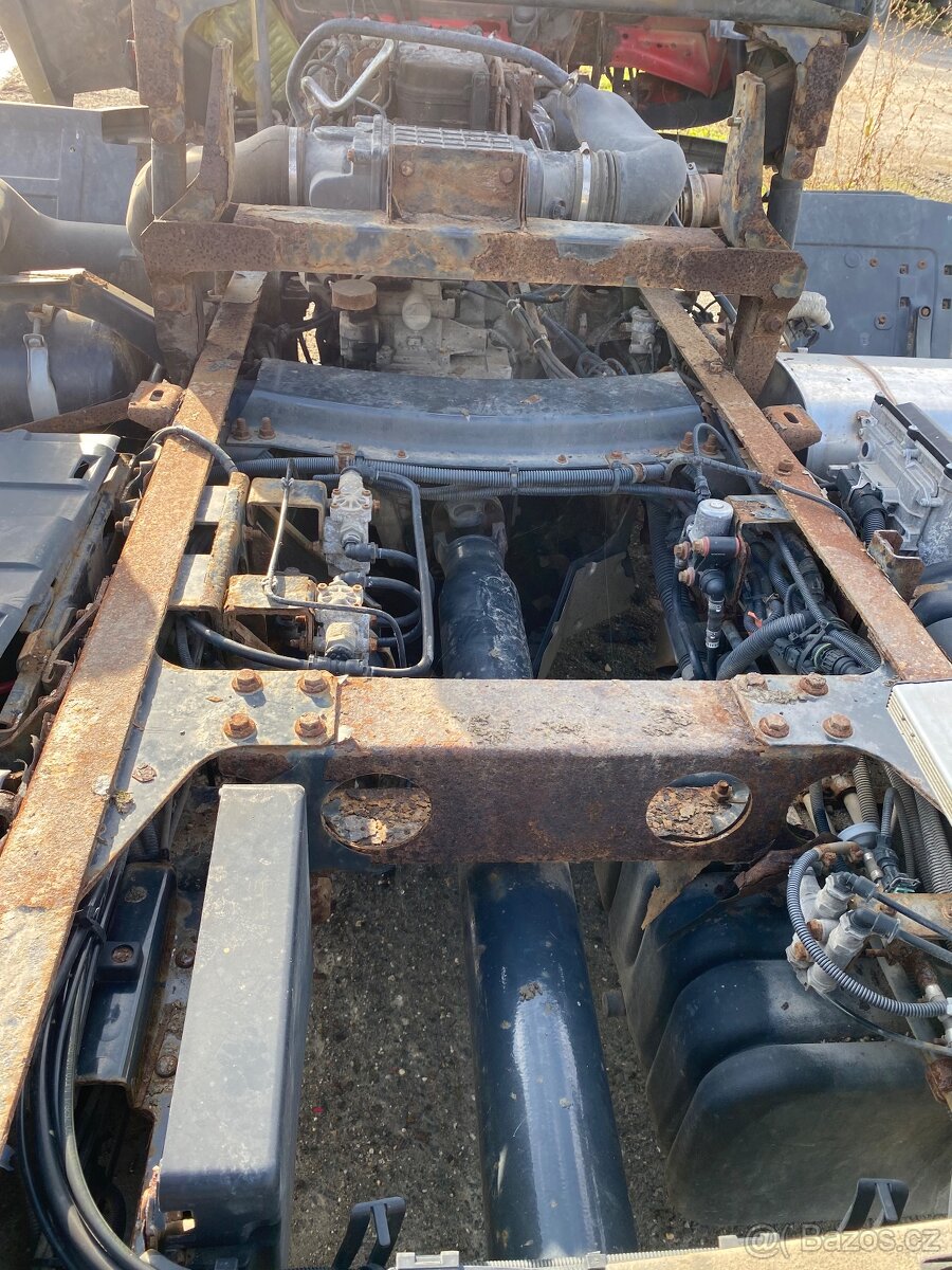 Iveco cargo tector - 4