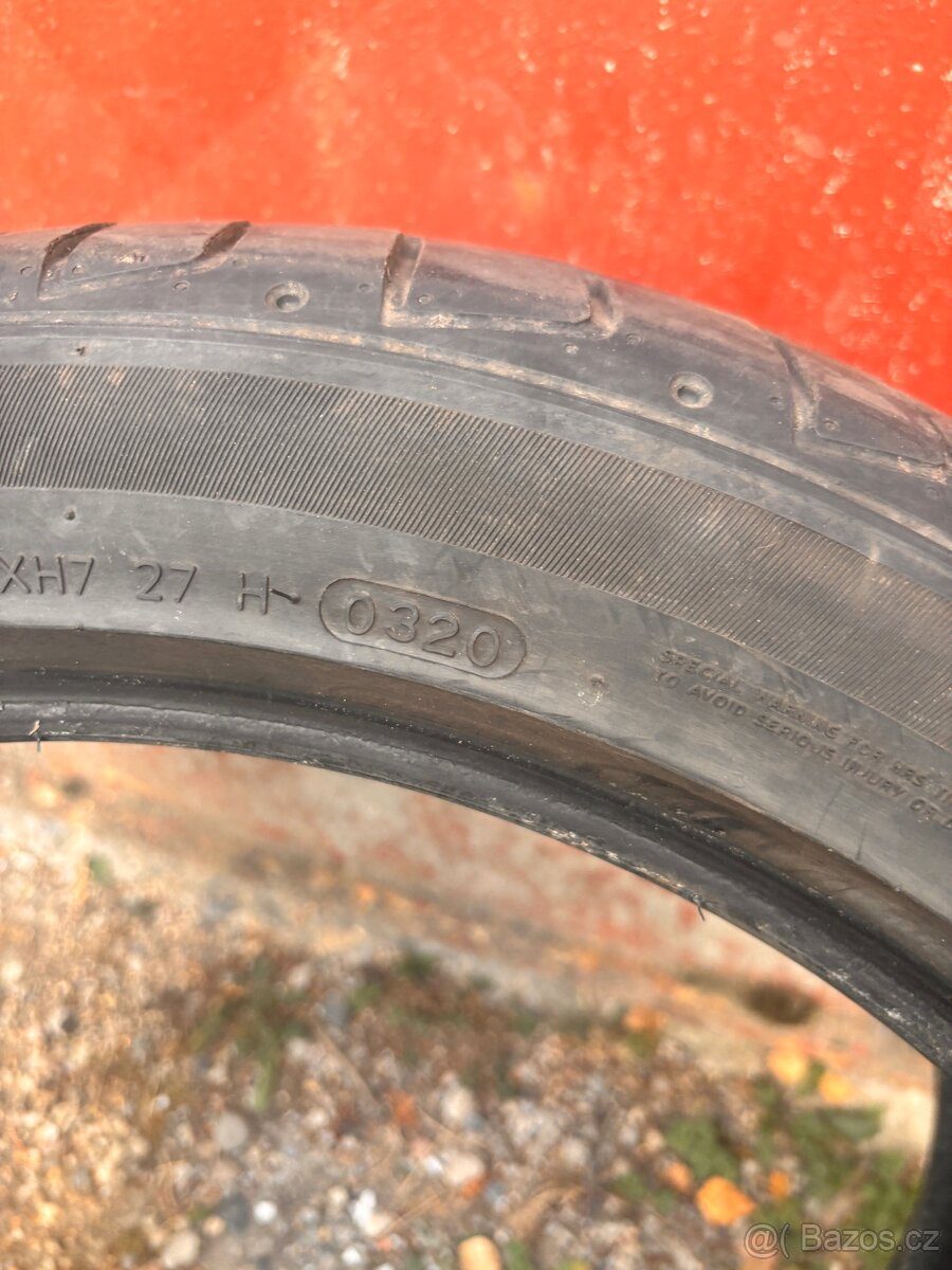 245/40 R19 - 4