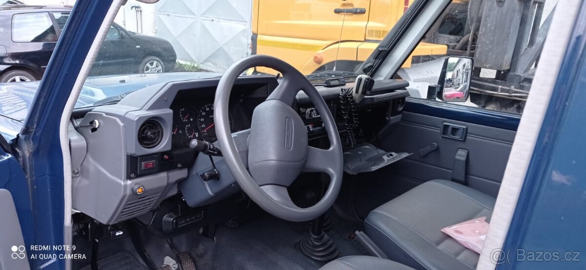 Toyota HZJ 78
