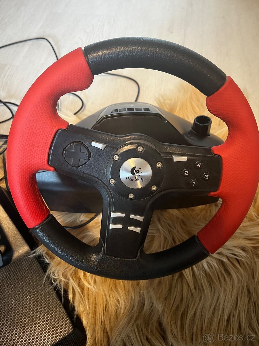 Herní set volant + pedály Logitech - 4