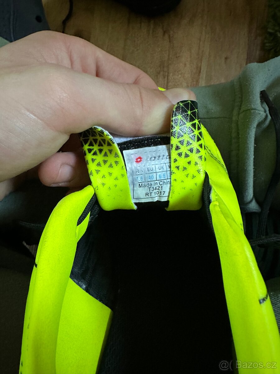 Kopačky LOTTO vel.40 - 4