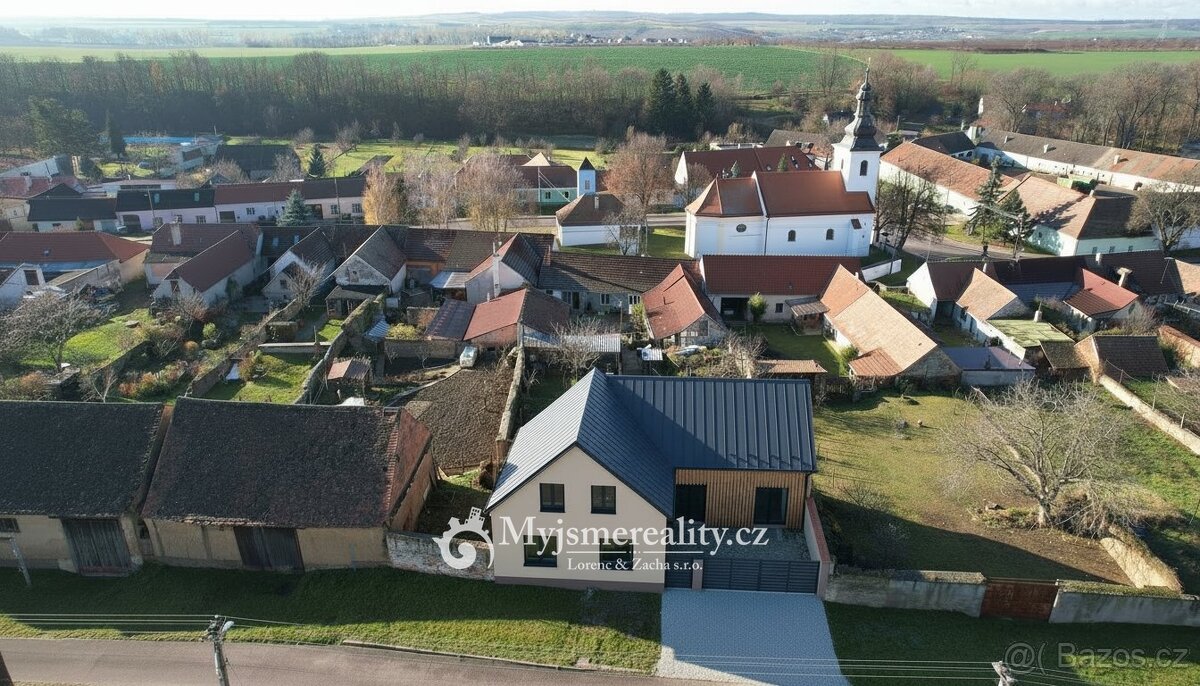 Prodej stavebního pozemku o rozloze 600 m², ev.č. JT25012 - 4
