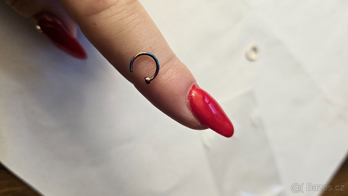 Piercingy do nosu - 4