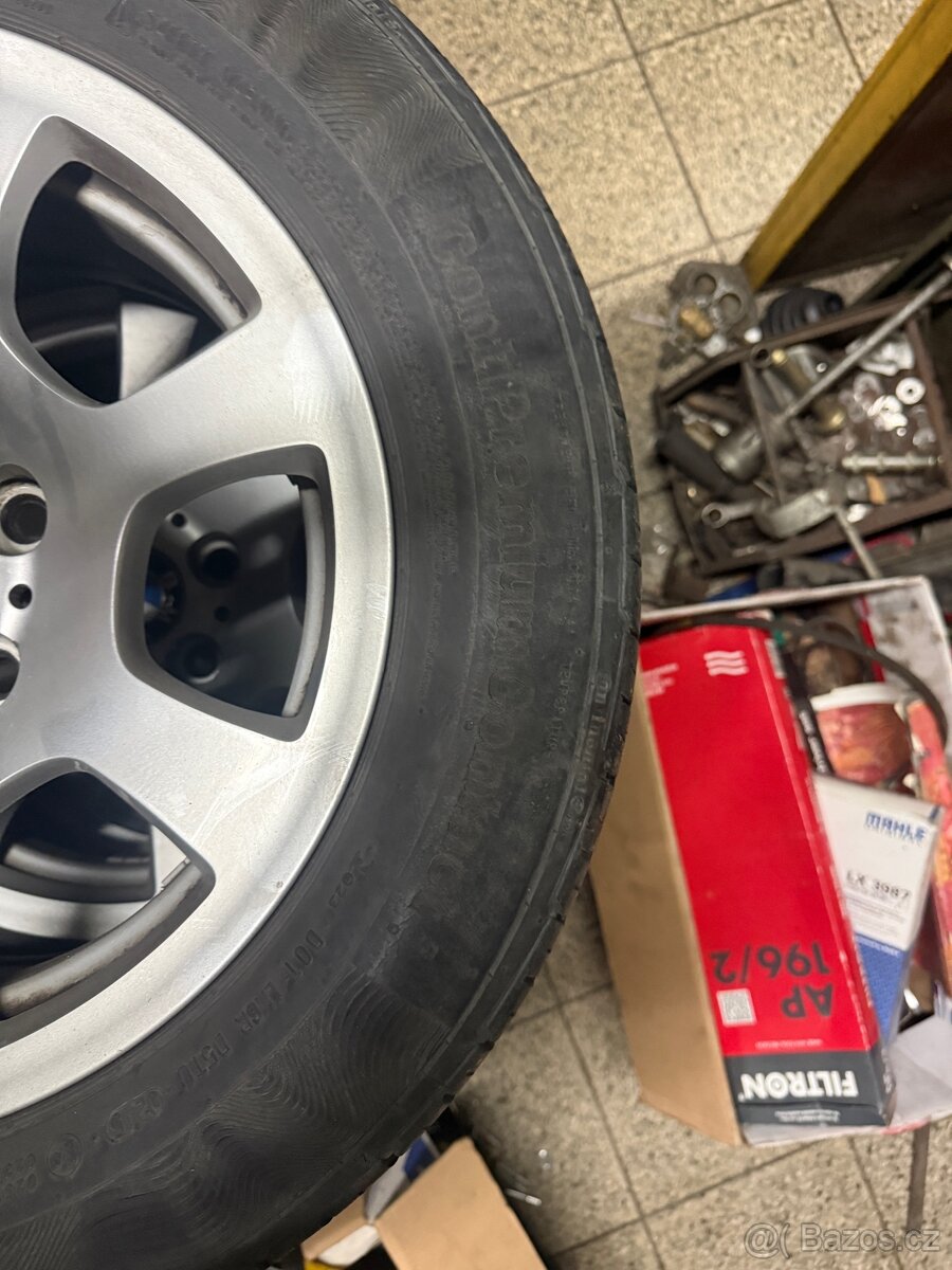 BMW kola 7J 16 225/55 r 16 - 4