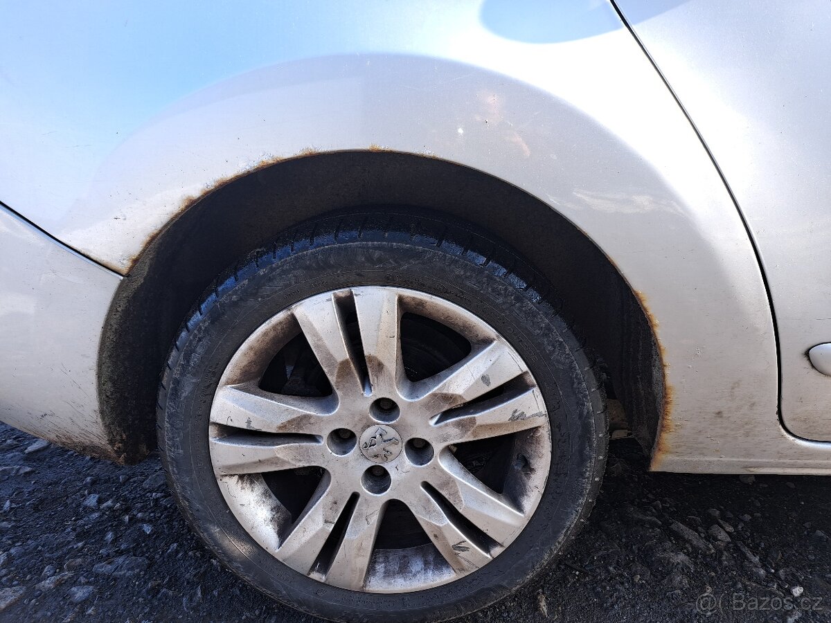 Peugeot 5008 2,0HDi 2011, 314000 km - 4