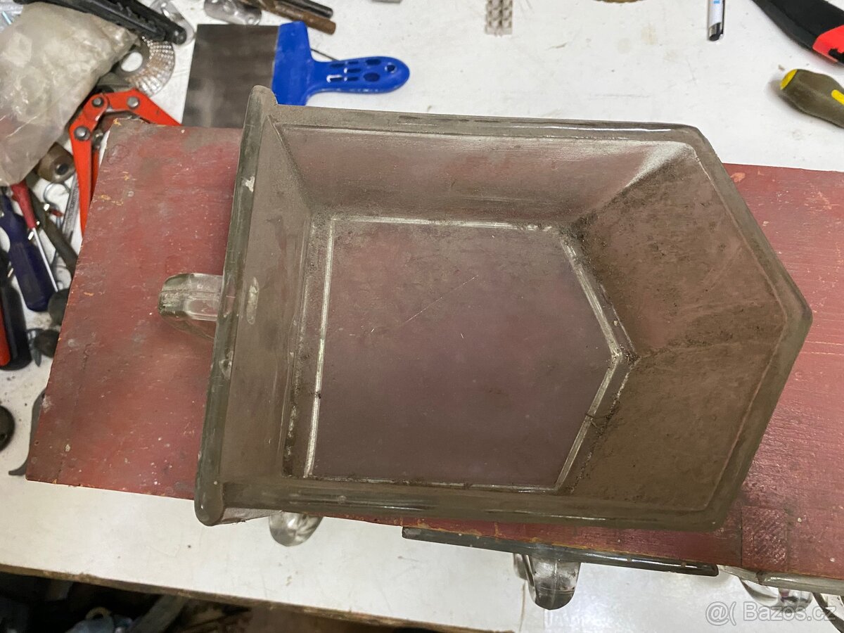 Skleněné dózy - 4