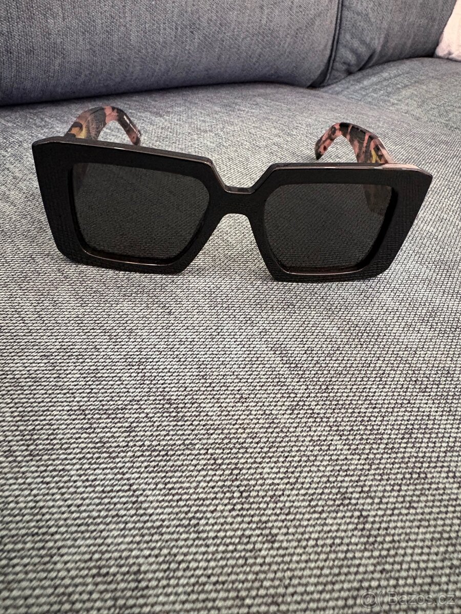 Prada sluneční brýle - 4