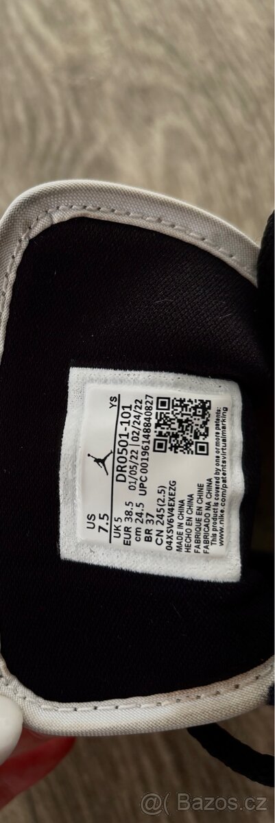 Air Jordan 1 Mid Panda - 4