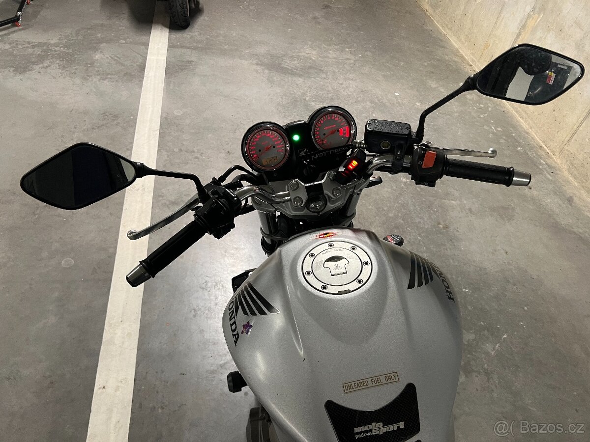 Honda CB 600F HORNET - 4