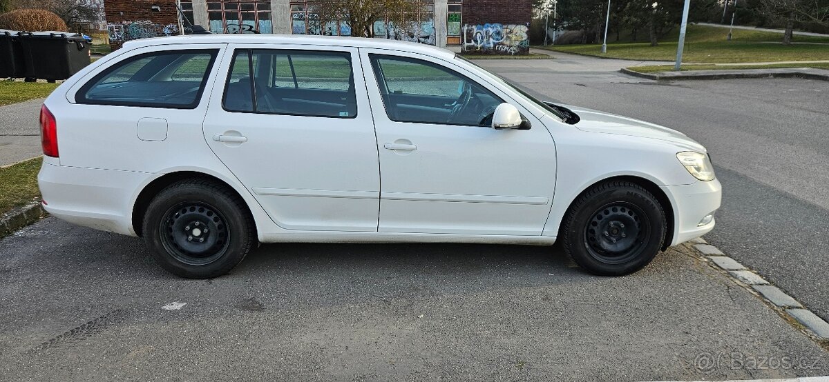 Škoda Octavia 2.0tdi 103kw 2011 facelift - 4