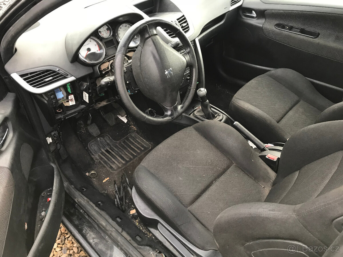 Peugeot 207 1,4HDI 2007 3dvéř - díly - 4