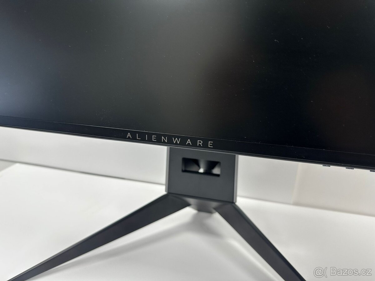 Herní monitor Alienware AW2518HF - 4