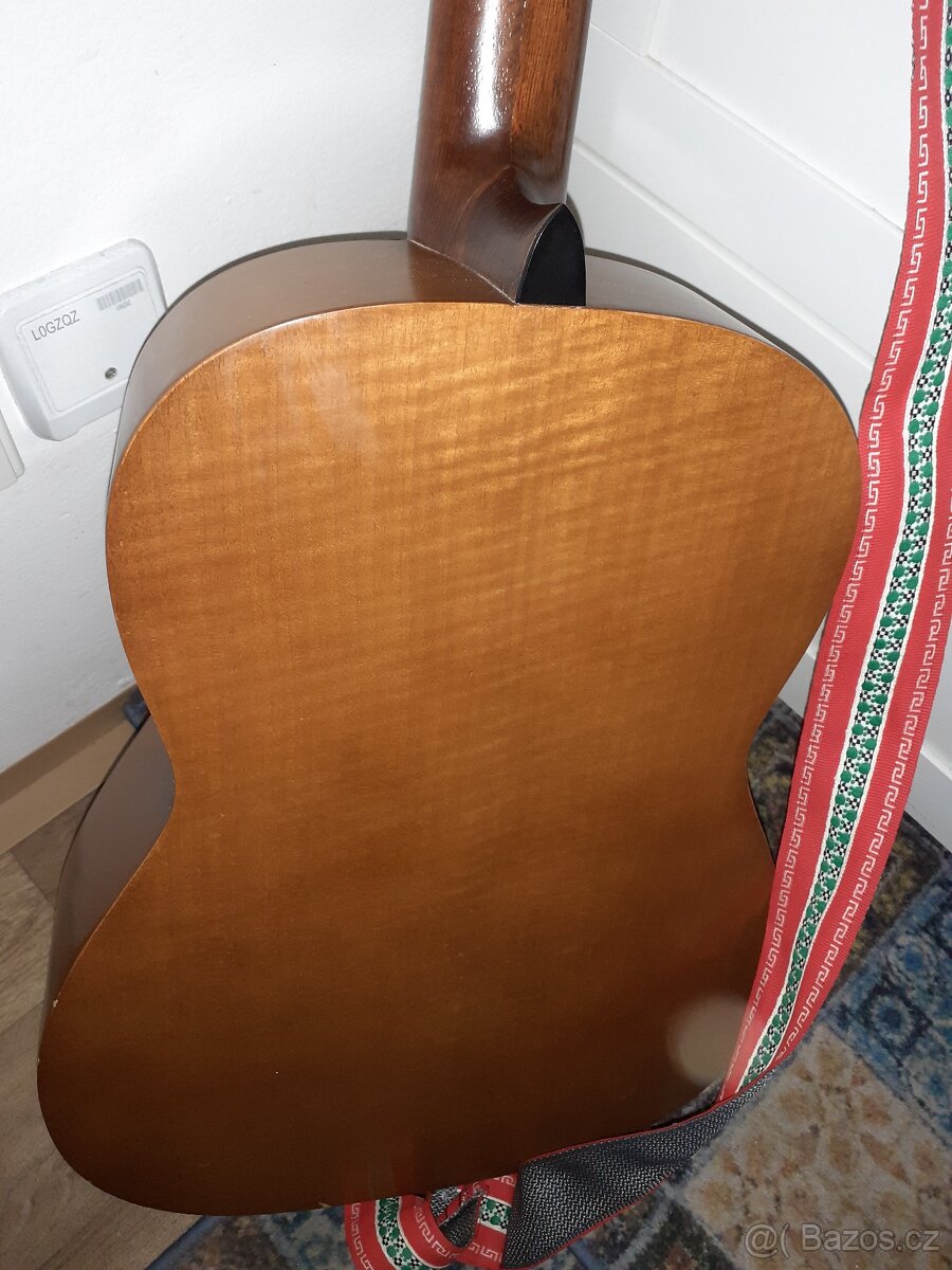 Klasická kytara - HÖFNER - 4