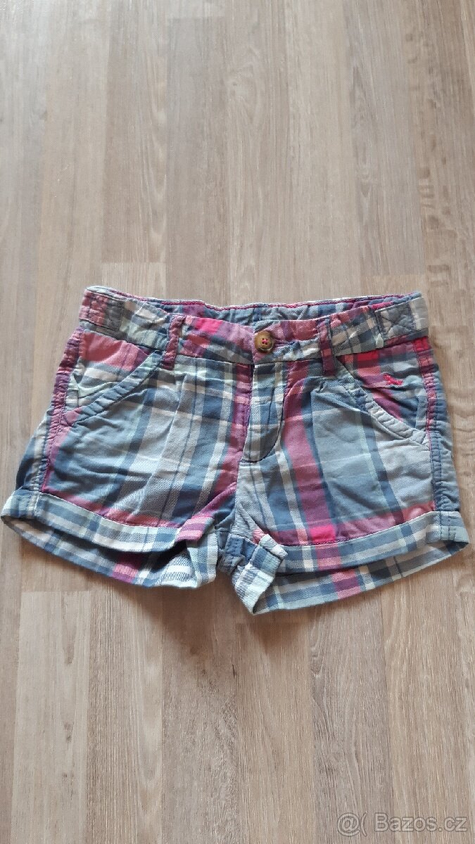 Dívčí kraťasy vel. 128 - 4