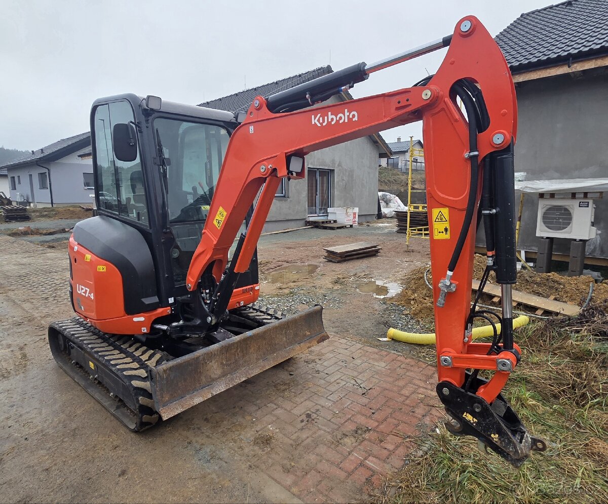 Prodám minibagr Kubota U27-4, jen 145mth - 4