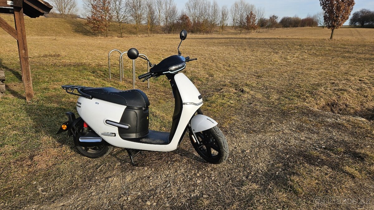 ELEKTRICKÝ SKÚTR HORWIN EK3 - 4